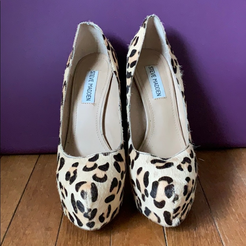 STEVE MADDEN- DEJAVU- LEOPARD HEELS- WOMENS SIZE 7